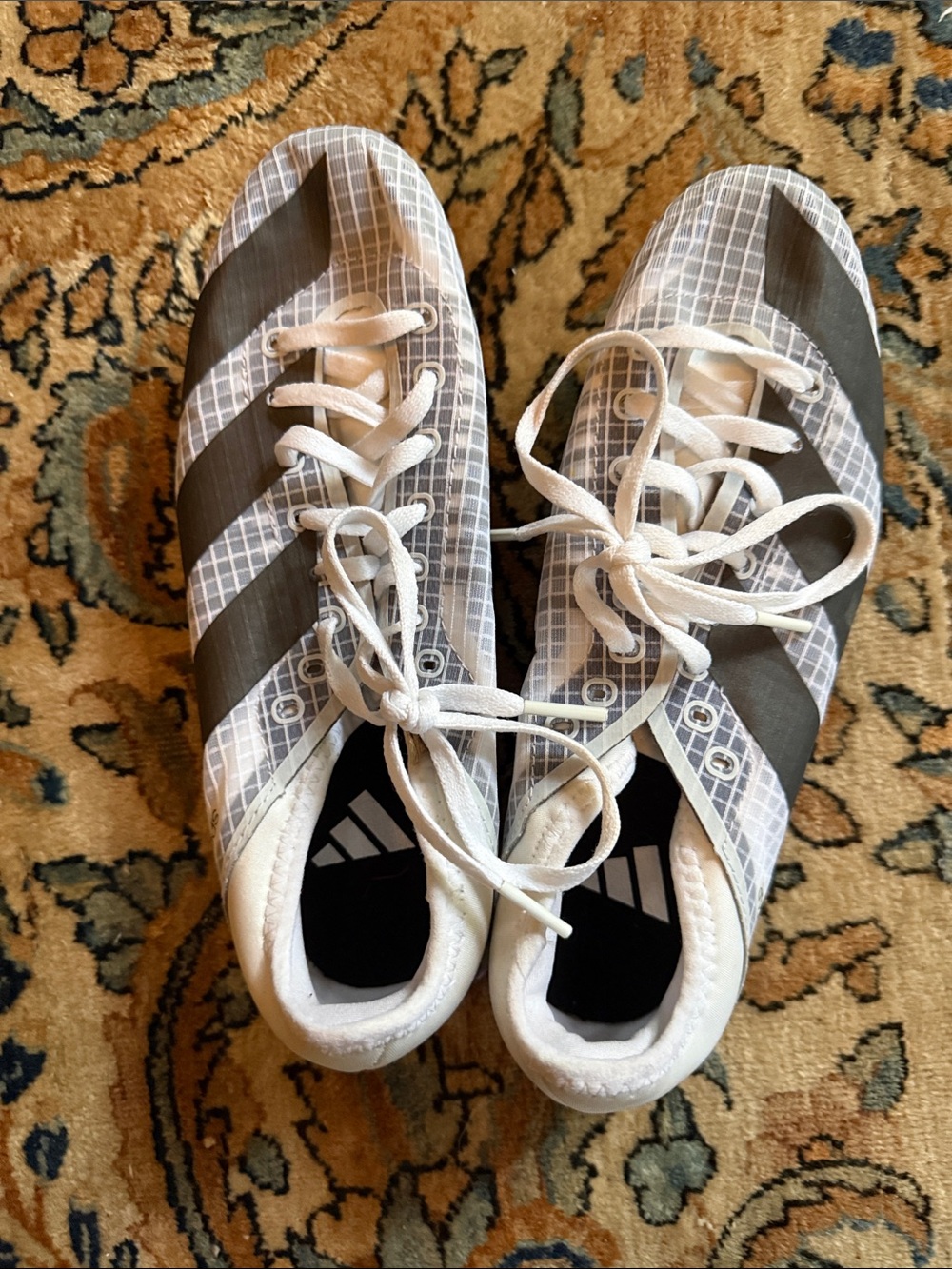 adidas Kids White and Gray Lightweight Sneakers us 5.5